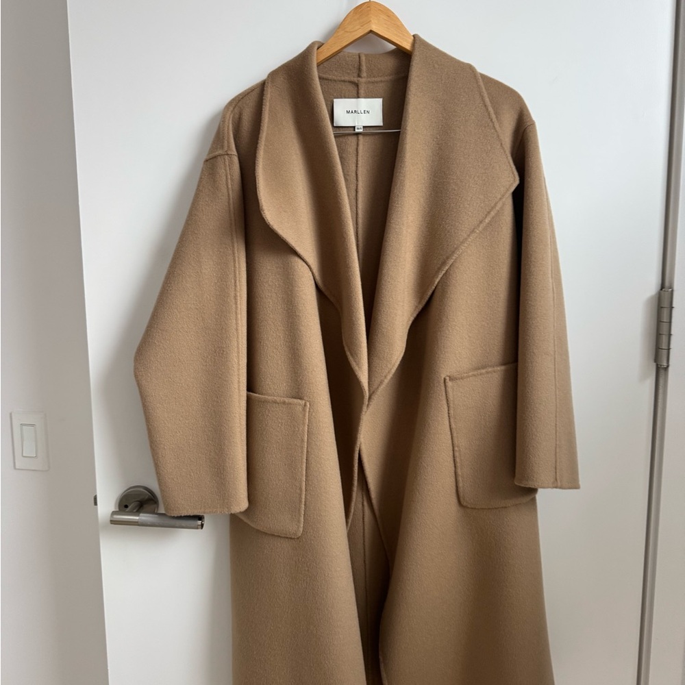 Elegant Tan Wool Coat